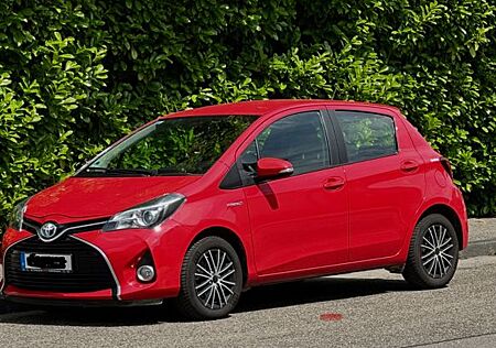 Toyota Yaris 1,5-l-VVT-i CVT Hybrid Club Club