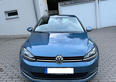 VW Golf Volkswagen 2.0 TDI/Spurhalte/Verkehrszeichen/SHZ