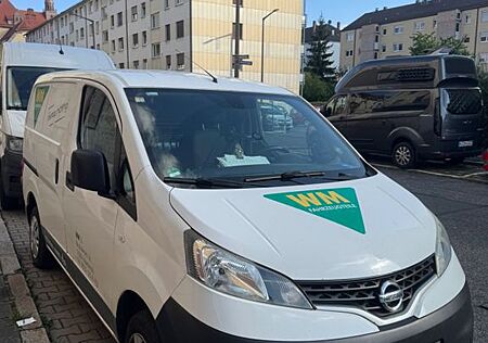 Nissan NV200