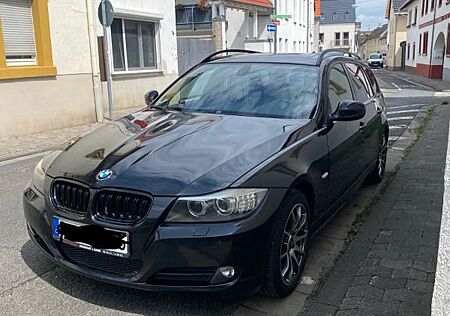 BMW 320d Touring - TÜV NEU - Top Ausstattung