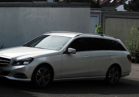 Mercedes-Benz E 200 CDI T AVANTGARDE AVANTGARDE