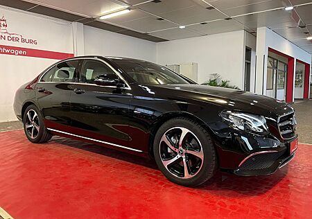 Mercedes-Benz E 220 Limousine-Schiebedach