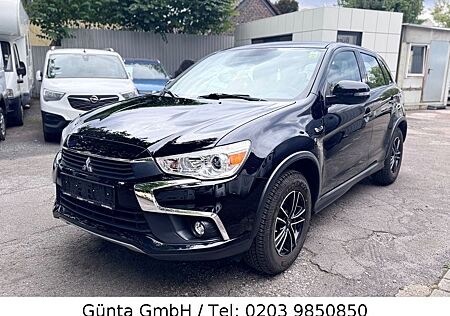 Mitsubishi ASX Diamant Edition 1 - Hand