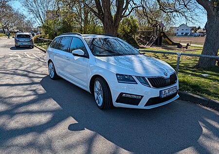 Skoda Octavia 2.0 TDI SCR DSG RS Combi RS