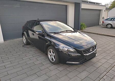 Volvo V40 D3 Momentum