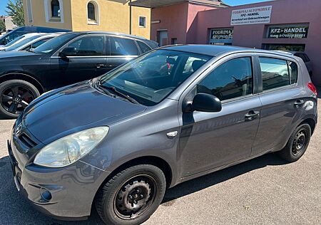 Hyundai i20 Classic.Deutsches Fzg.Euro5.Tüv.08/26.Klima.