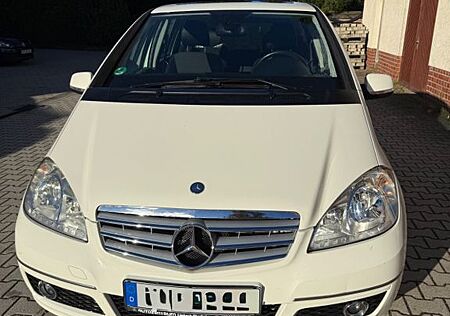 Mercedes-Benz A 160 AVANTGARDE BlueEFF. Special Edit. AVAN...
