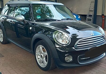 Mini Cooper Clubman Panorama PDC Sitzheizung Navi