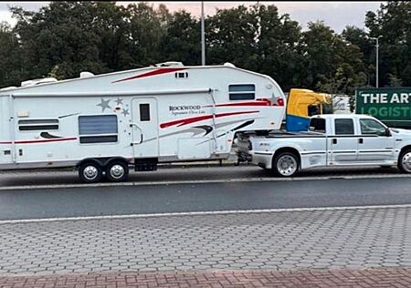 Ford F 350 ,V8D,Kompl.revidiert& Anhänger kompl. renov