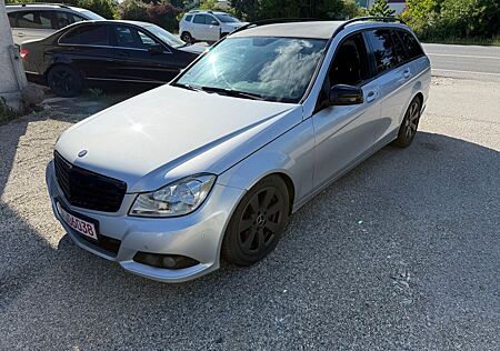 Mercedes-Benz C 220 T CDI BlueEfficiency