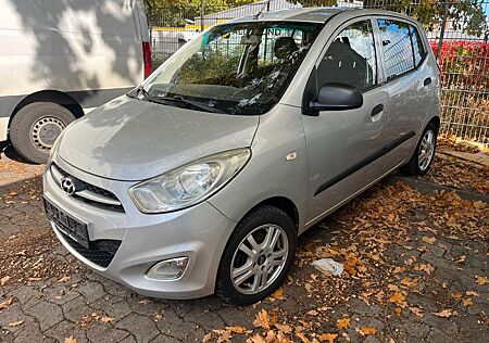 Hyundai i10 gebraucht kaufen Hyundai i10 1.1 tüv 7/2027