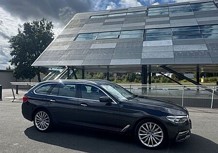 BMW 530d Touring, Headup, Alarm, AHK, Panoramadach