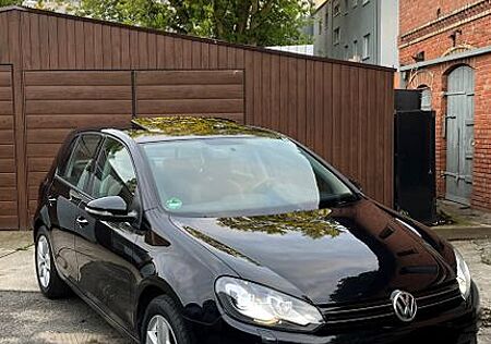 VW Golf Volkswagen 1.4 TSI DSG 90 kW Highline Highline