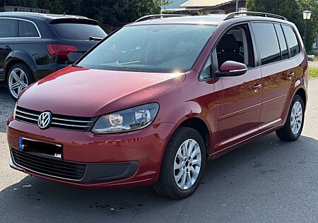 VW Touran Volkswagen Comfortline BMT Panorama