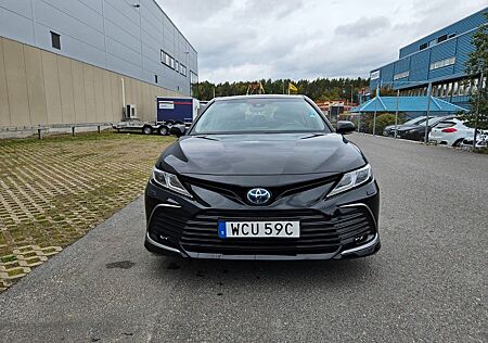 Toyota Camry Hybrid Business Edition