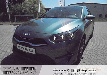 Kia Cee'd Ceed 1.5 T-GDI EU6e 5 1.5T 140 DCT7 SPIRIT TEC
