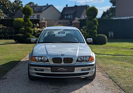 BMW 323 nachweisbare 90000 km