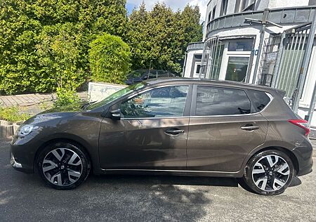 Nissan Pulsar Tekna