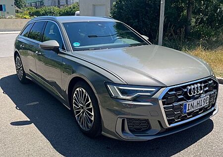 Audi A6 Avant S line 50 TFSI e quattro 220(299)