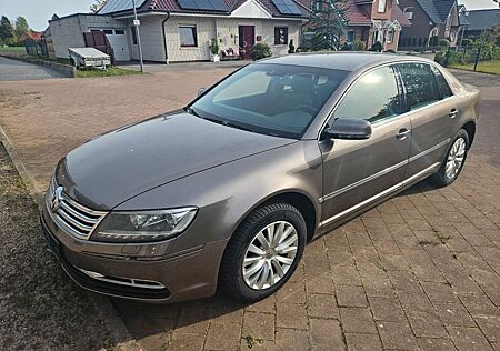 Volkswagen Phaeton 3.0 V6 TDI 4MOTION Tiptronic 5-Sitzer -