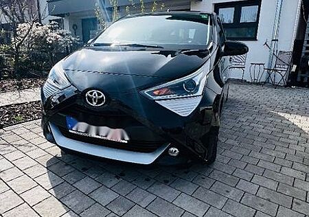Toyota Aygo (X) Aygo 1.0 Automatik TüV + Service NEU