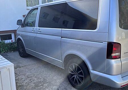 VW T5 Multivan Volkswagen Cup Edition 2 Liter Bi Turbo Xenon
