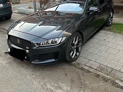 Jaguar XE S / all-black / Pano / JaguarPropeller-Felgen