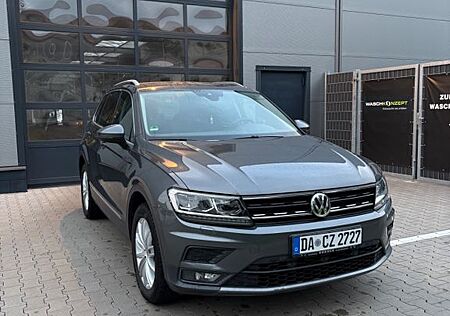 VW Tiguan Volkswagen 2.0 TDI SCR 176kW DSG 4MOTION Highlin...