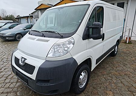 Peugeot Boxer HDi 330 AVANTAGE AHK TÜV NEU!