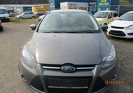 Ford Focus Turnier Titanium 1,0