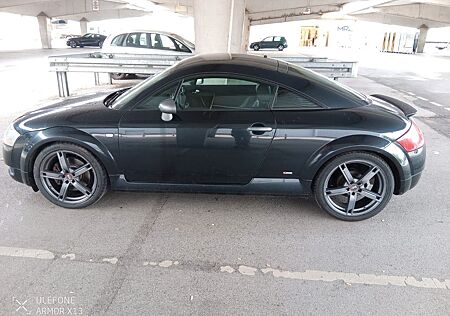 Audi TT Coupe 1.8T 132 kW Klima