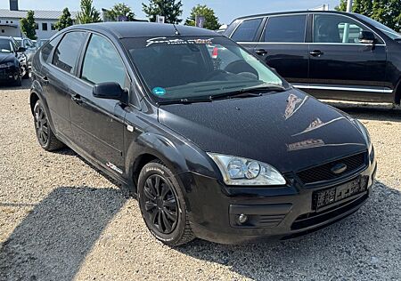 Ford Focus Lim. Ghia