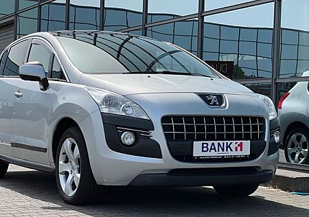 Peugeot 3008 Premium 2.0 AUT Klima PDC Navi AHK