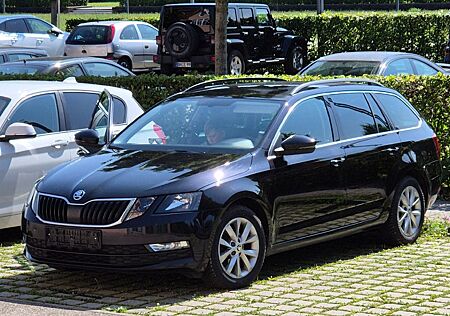 Skoda Octavia 1.6 TDI DSG Ambition Combi