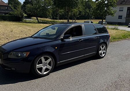 Volvo V50 2.4 | 5 Zylinder | Klimaautomatik, Xenon