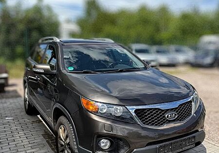 Kia Sorento Spirit 4WD TOP ZUSTAND! Mit TÜV.!