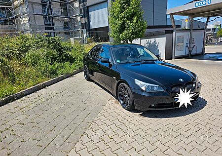 BMW 530i A -