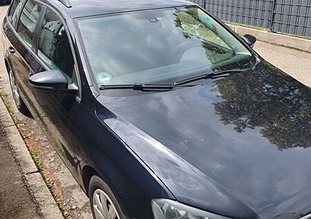 VW Passat Volkswagen 2.0 TDI Trendline BlueMotion Technolo...