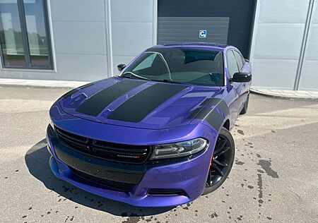 Dodge Charger V6 *Blacktop*CarPlay* Plum Crazy*20 Zoll