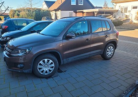 VW Tiguan Volkswagen 1.4 TSI 90kW BlueMotion Tech Exclusiv...