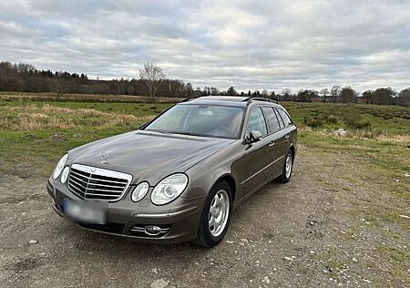 Mercedes-Benz E 280 CDI T AVANTGARDE Distronic, 8Fach, H&K
