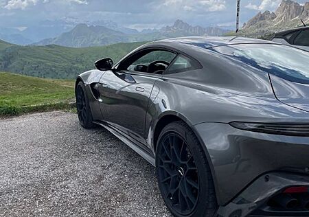 Aston Martin V8 Vantage 4.0 AMR Handschalter - kein OPF