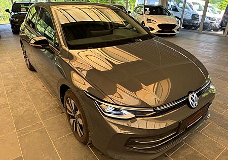 VW Golf Volkswagen VIII Lim. 2.0 TDIGoal Virtual ACC Led Navi
