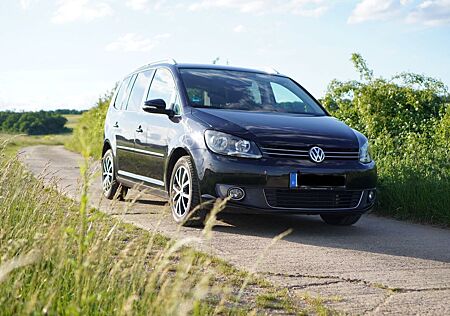 VW Touran Volkswagen 1.4 TSI Comfortline TÜV NEU