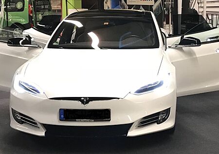 Tesla Model S P90D Performance Ludicrous SC free voll