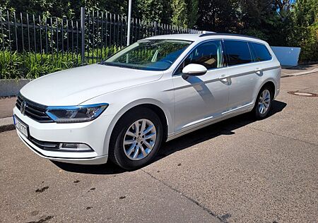 VW Passat Variant Volkswagen 2.0 TDI DSG ACC LED STNDHZG