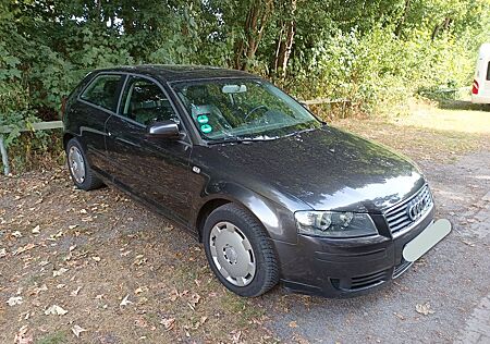 Audi A3 2.0 FSI tiptronic Ambiente Ambiente