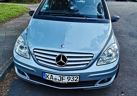 Mercedes-Benz B 180 CDI -