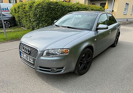 Audi A4 1.8 T - 163 PS - BITTE BESCHREIBUNG LESEN