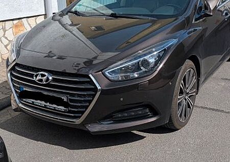 Hyundai i40 1.7 CRDi 104kW blue Premium Premium